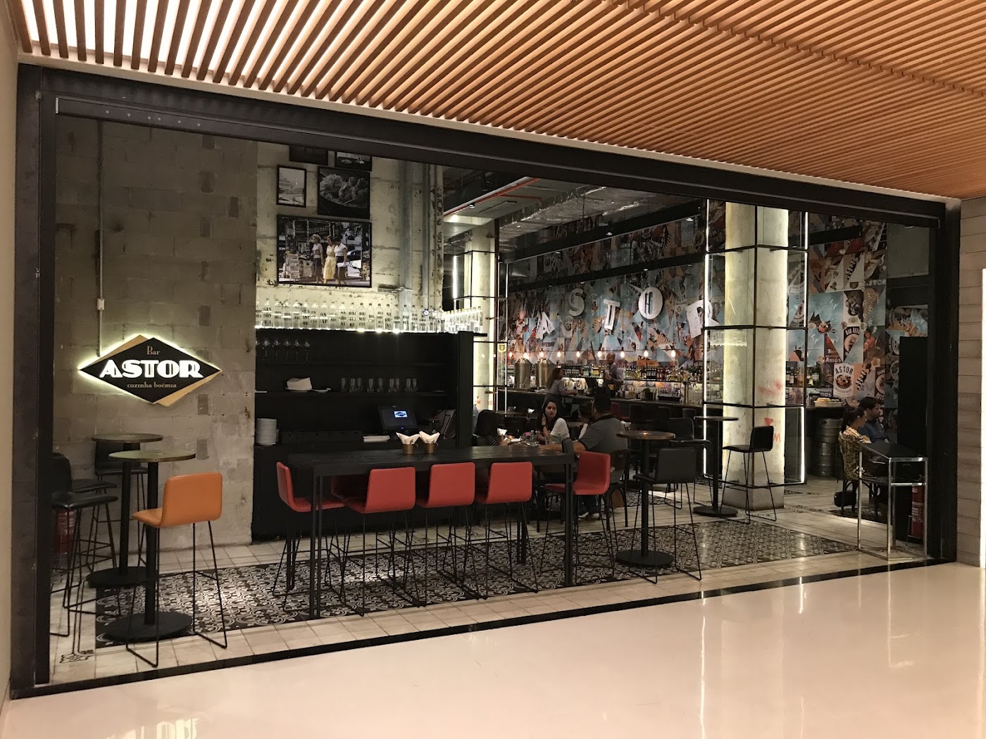 Bar Astor Shopping Jk